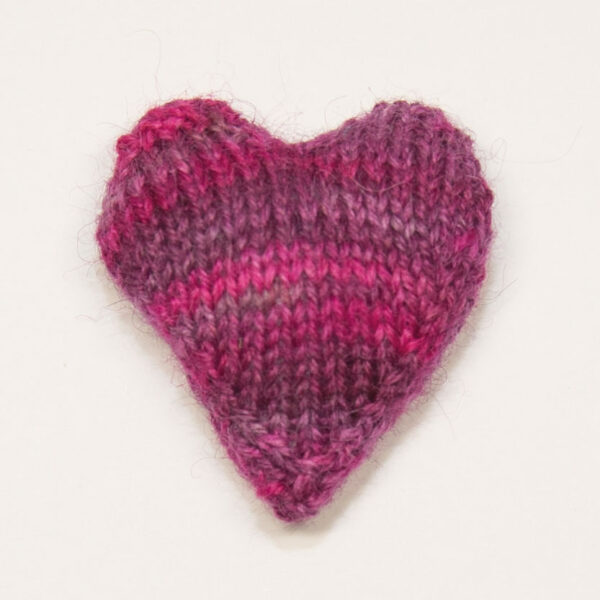 tiny knitted pink heart from knit the rainbow
