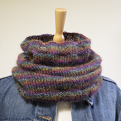 FREE Super Simple Cowl Pattern
